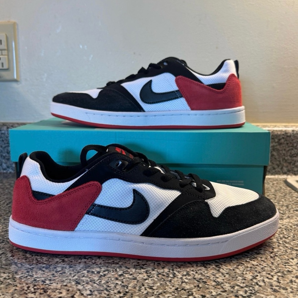 Nike SB Alleyoop Mens White University Red Black CJ0882-102 Skate Shoe BRED
